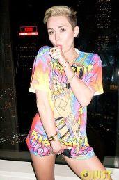 卡阴装图片,传统服饰与现代审美的完美融合