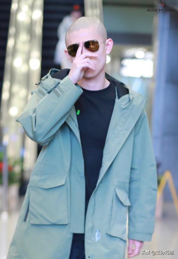 光头穿衣搭配图片,时尚与个性的完美融合